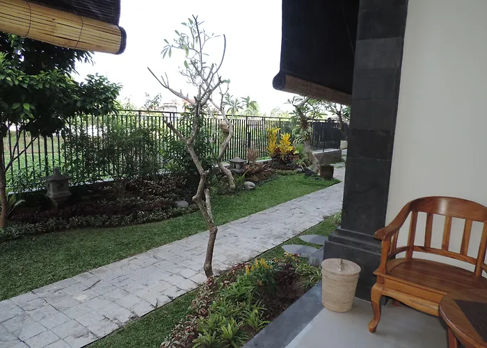 Гостевой дом Duana Sari By Mahaputra 3*