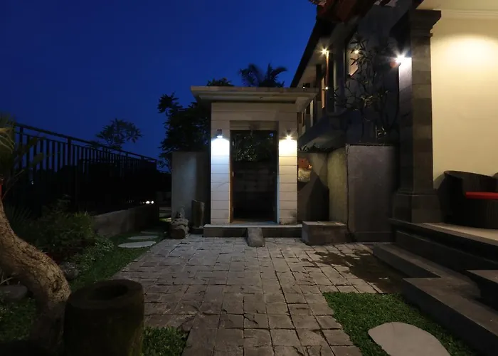 Duana Sari By Mahaputra Гостевой дом 3*